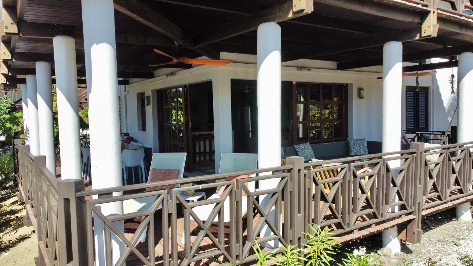 Blue Bay Beach Villas & Apartments Ngoại thất bức ảnh