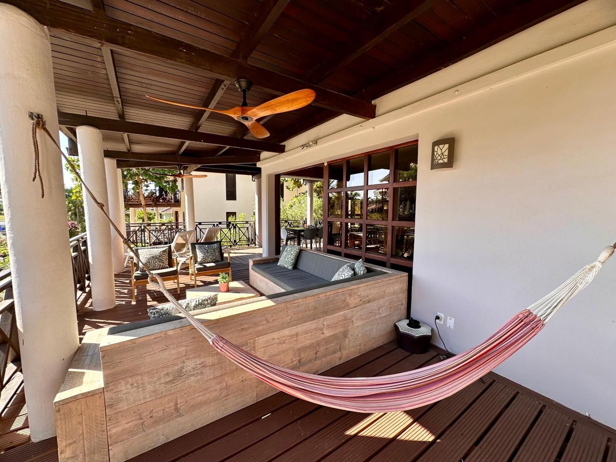 Blue Bay Beach Villas & Apartments Ngoại thất bức ảnh